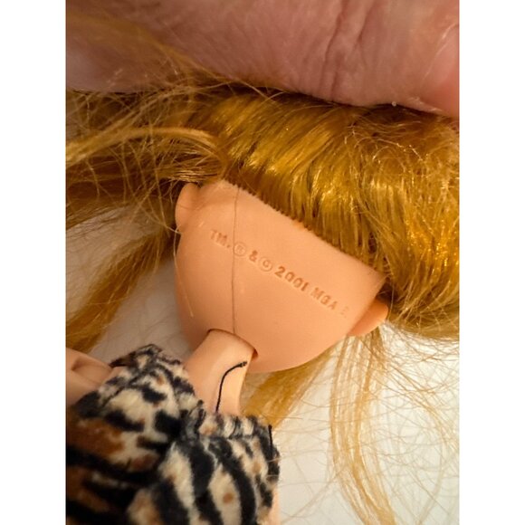 MGA Bratz Doll 2001 Limited Edition Wild Life Safari With Leopard Top & Flared J - Picture 4 of 6